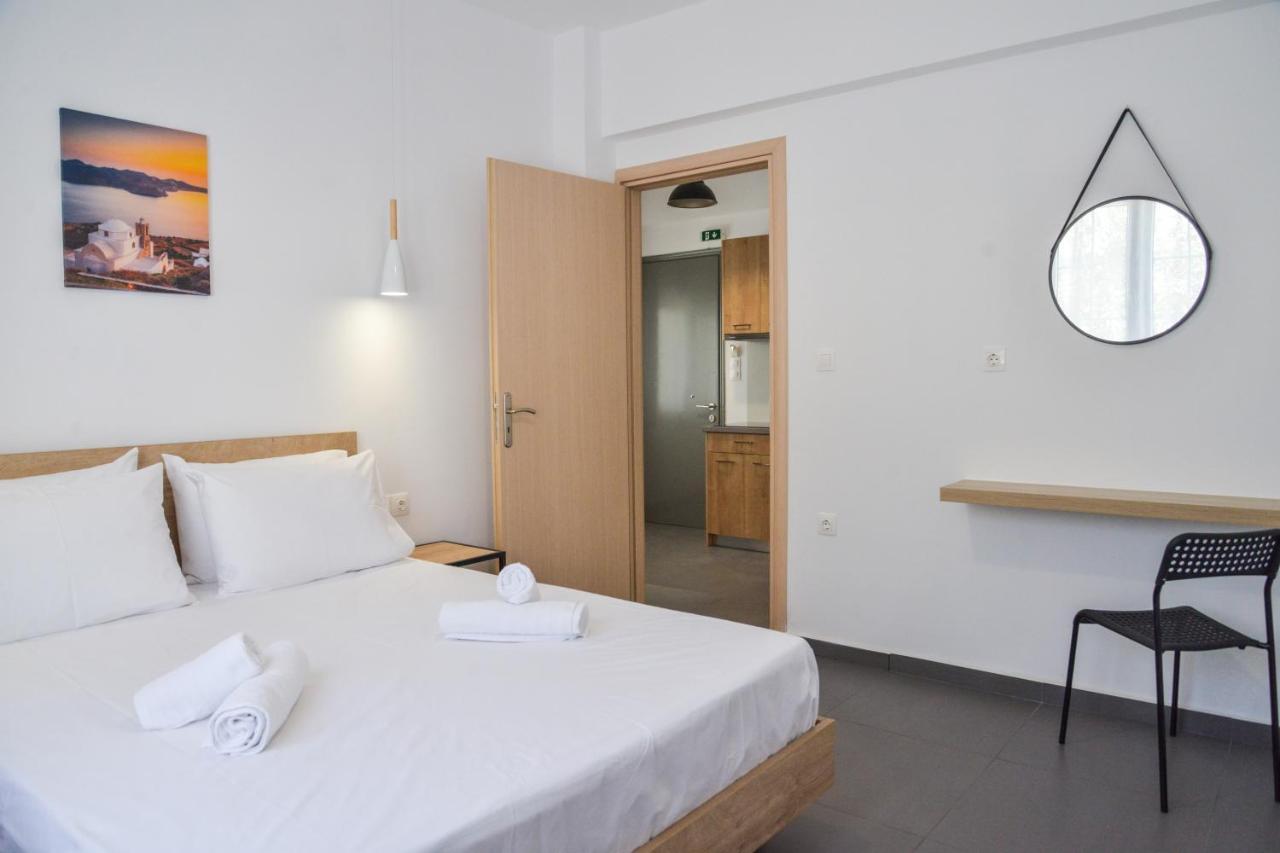 Tzoka'S Apartments Adámasz Kültér fotó