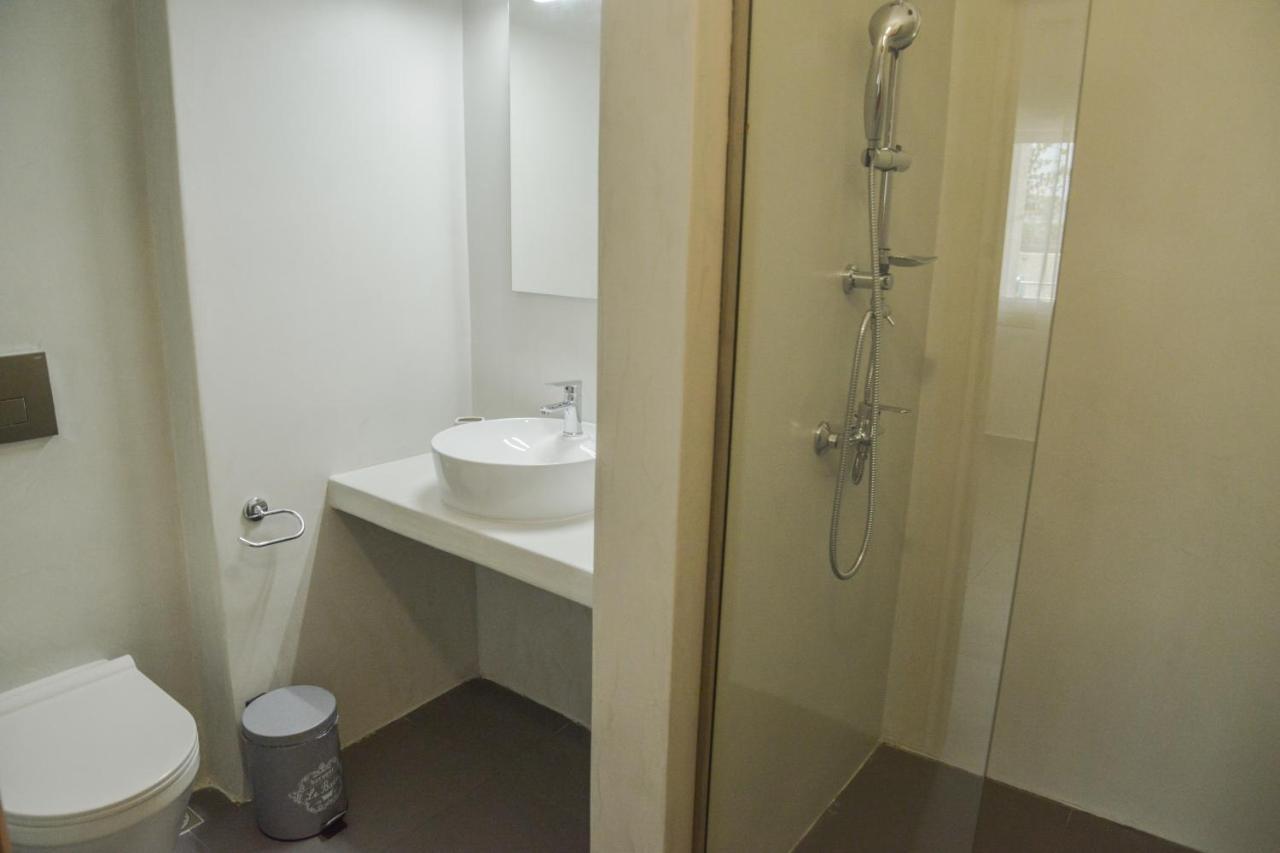 Tzoka'S Apartments Adámasz Kültér fotó