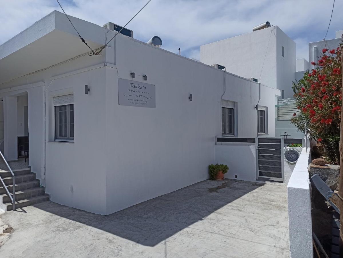 Tzoka'S Apartments Adámasz Kültér fotó